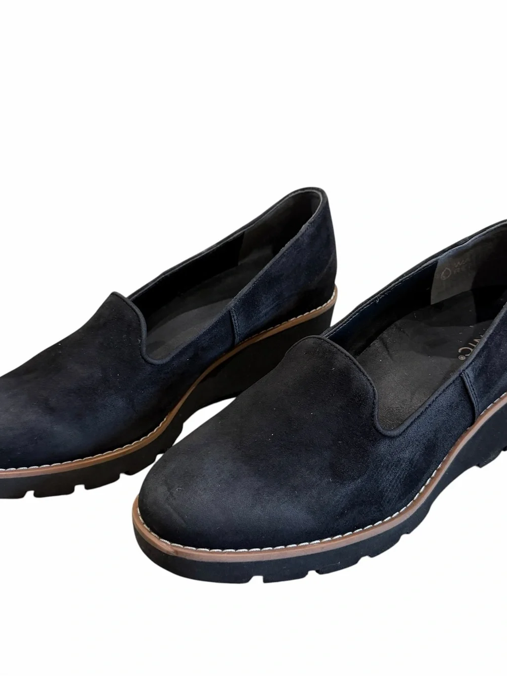 Vionic Willa Wedge Loafer Sz 9 Black Suede Slip On Business Casual Comfort Shoes